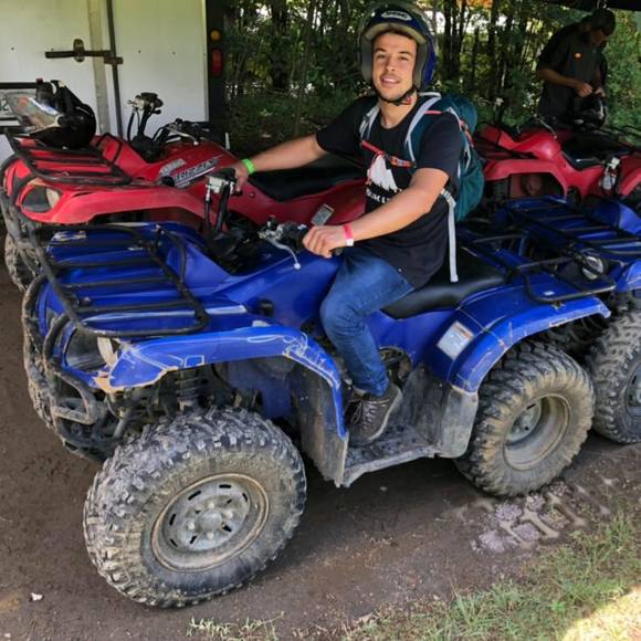 Meet your Posher, Alex - Picture 1 of 1